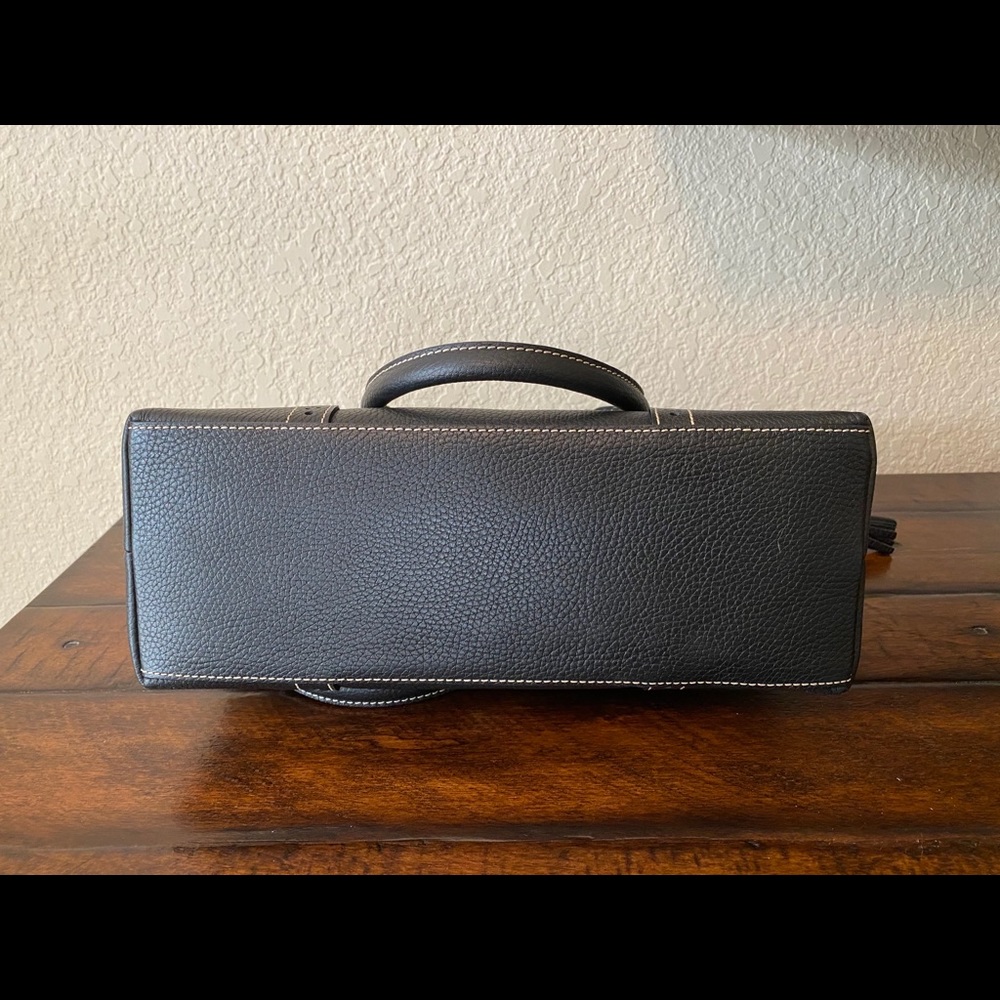 Dooney and Bourke Black Bowling Bag - Picture 5 of 8